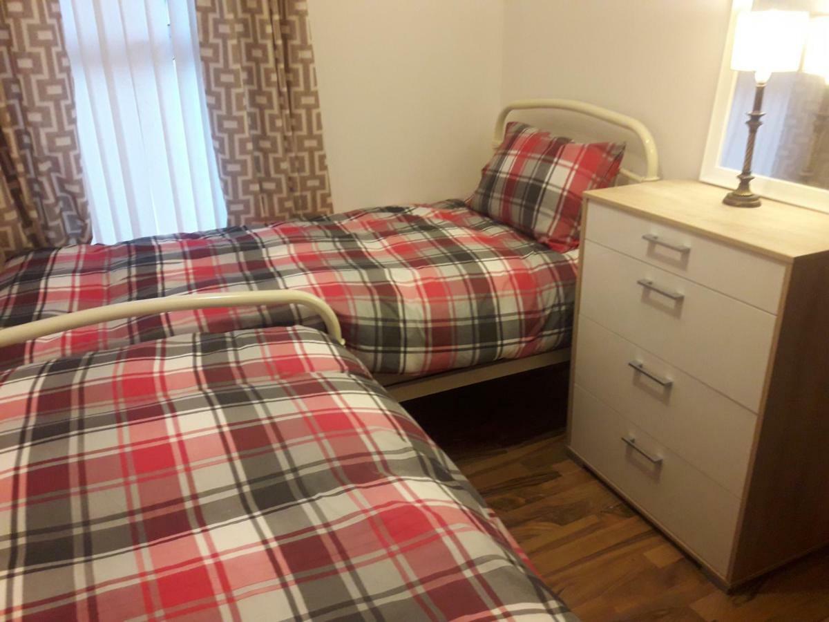 Bridge House Derry City Townhouse Central Free Parking Villa ภายนอก รูปภาพ